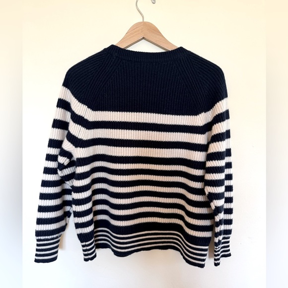 J CREW Navy/Cream stripe 100% cashmere crewneck sweater size SMALL - Picture 3 of 9